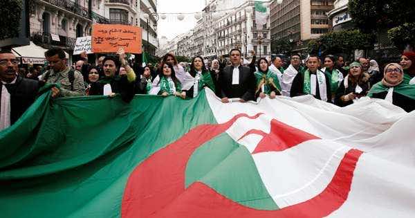 Algerian Diaspora Protests in Paris Against the Algerian Regime