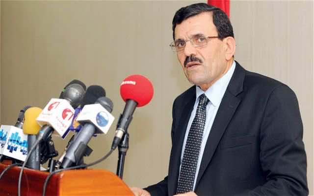Tunisia’s Larayedh to take charge as street vendor buried