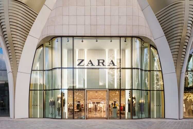 #BoycottZara Trending After Senior Designer Attacks Palestinian Model