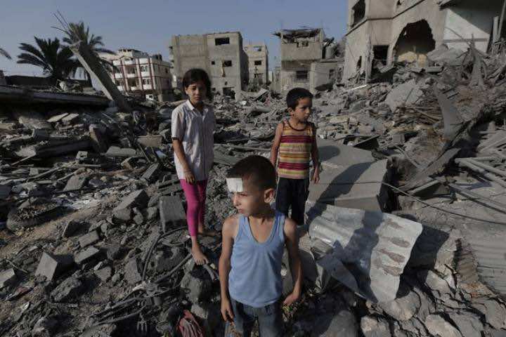 Israelis and Palestinians Renew a Fragile Ceasefire