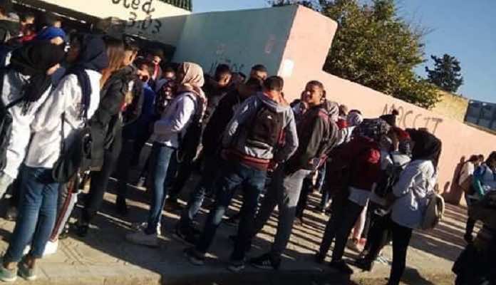 Moroccan Students Boycott School, Protest Change in Timetables, GMT+1