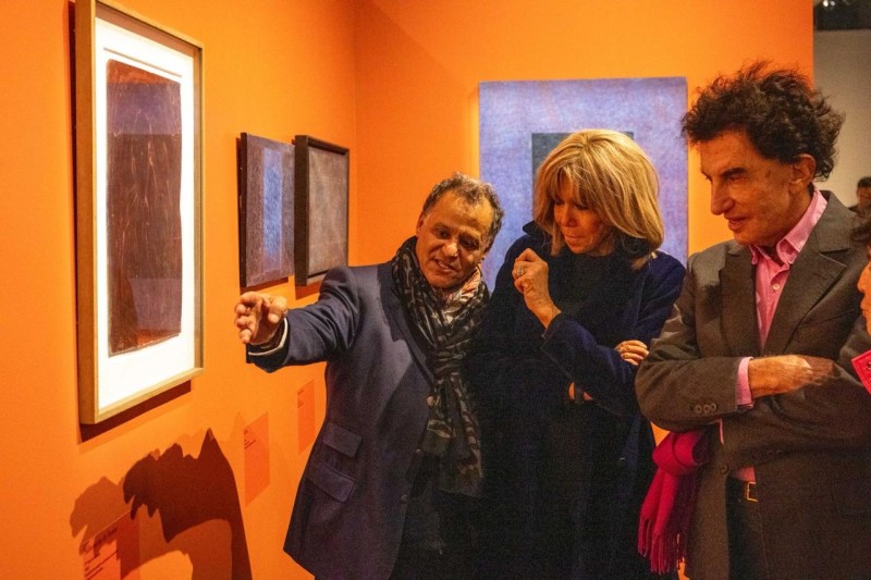 Mehdi Qotbi, Brigitte Macron, French First Lady and Jack Lang, president of the Arab World Institute
