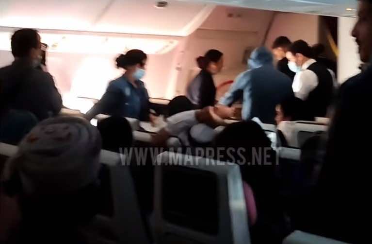 Doha-Casablanca Passenger Attempts to Open Door of Flying Plane