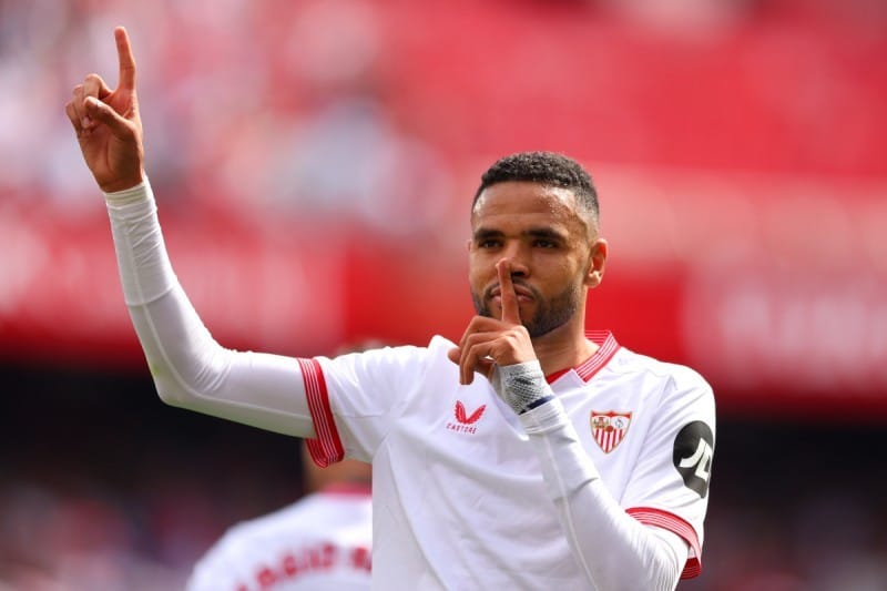 En-Nesyri Leaves Sevilla, Signs 4-Season Deal with Türkiye’s Fenerbahçe