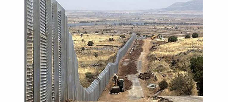 Morocco Builds 100-Km Fence Along Borders With Algeria