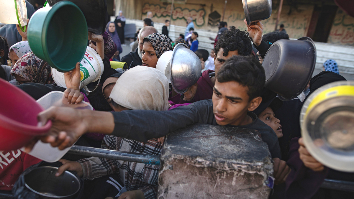 French Media Triggers Outrage Over Cartoon Mocking Gaza Famine