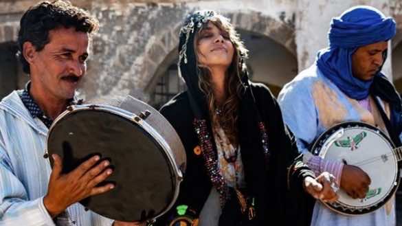 Halle Berry, Keanu Reeves Enjoy Shooting Movie in Morocco’s Essaouira