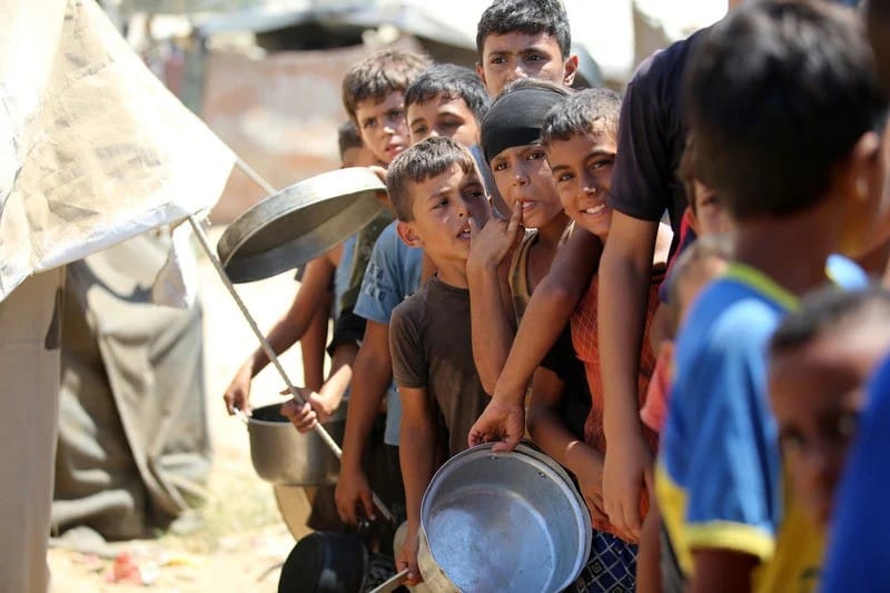 Humanitarian Crisis in Gaza Worsens as Over 1 Million Go Without Food Aid