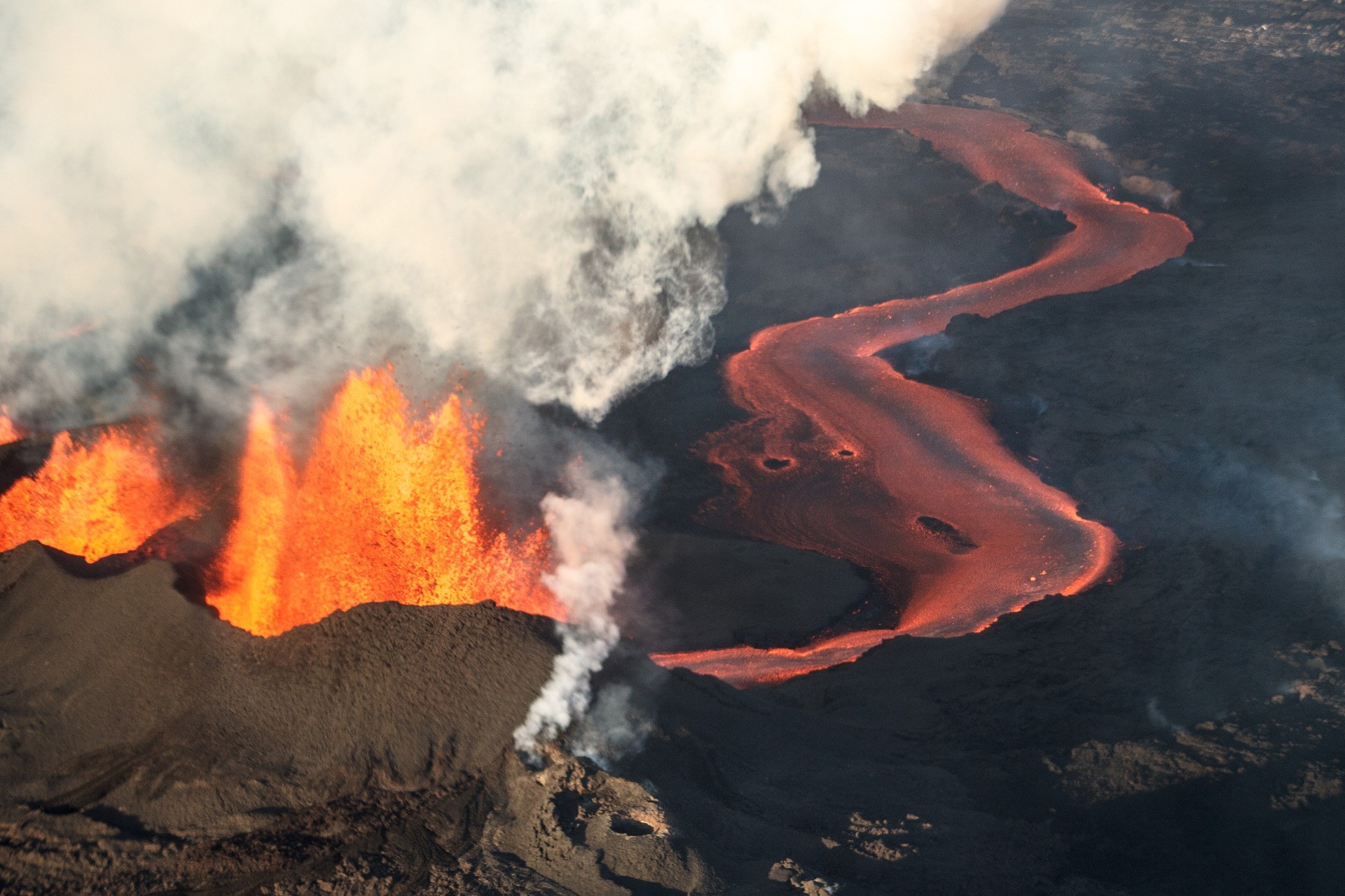 Icelandic Volcanic Eruption Sends Lava and Smoke Across Reykjavik Region