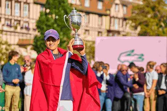 Ines Laklalech: Late-blooming Golfer on Mission to Make Up for Lost Time