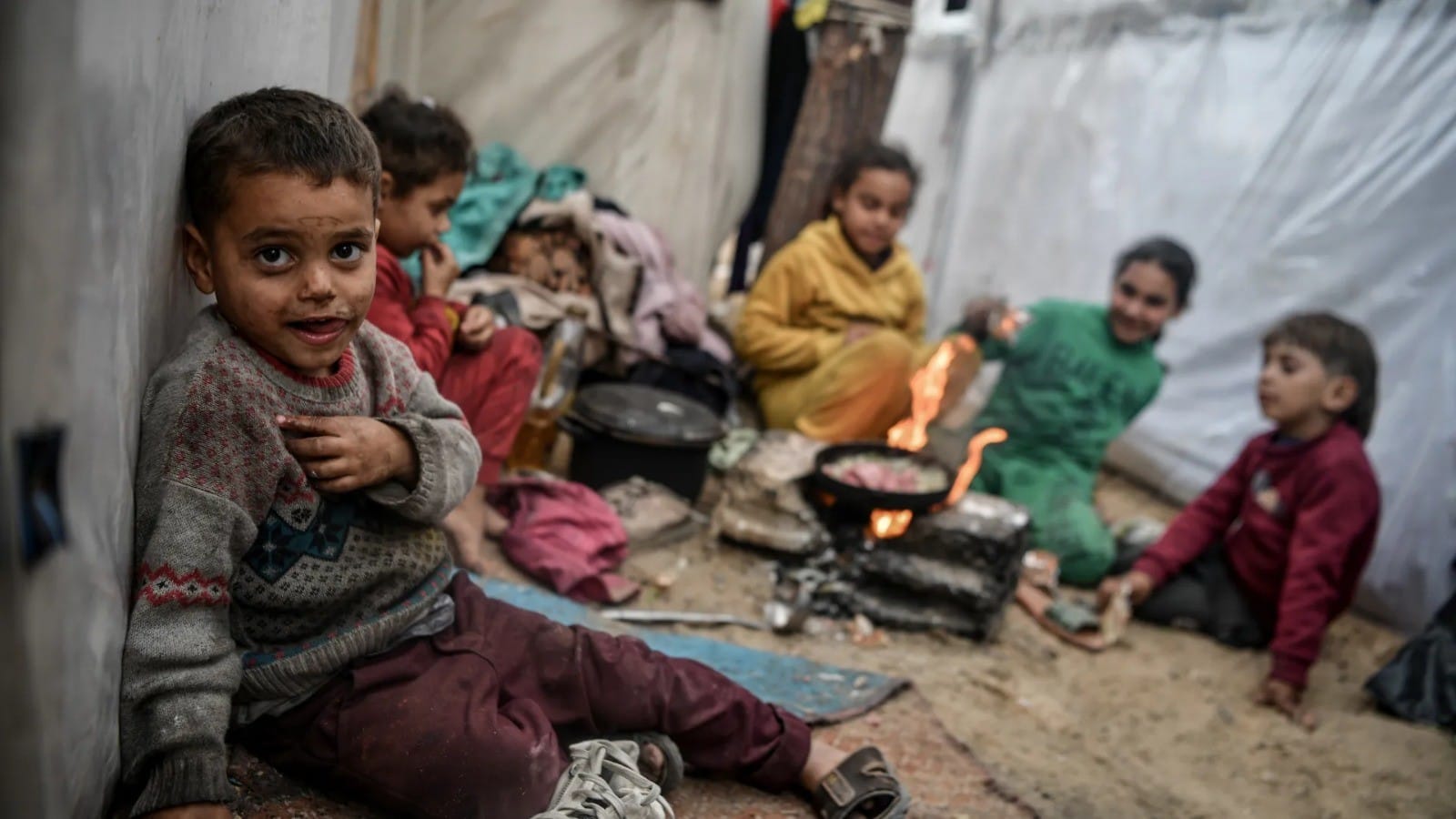 Israel Agrees to 9-Hour Daily Ceasefires for Polio Vaccination Campaign in Gaza