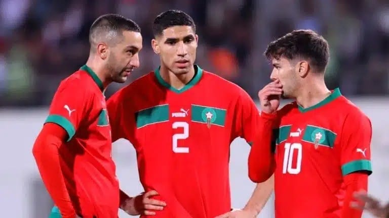Marca: ‘Strange’ Penalty Incident Between Ziyech and Diaz