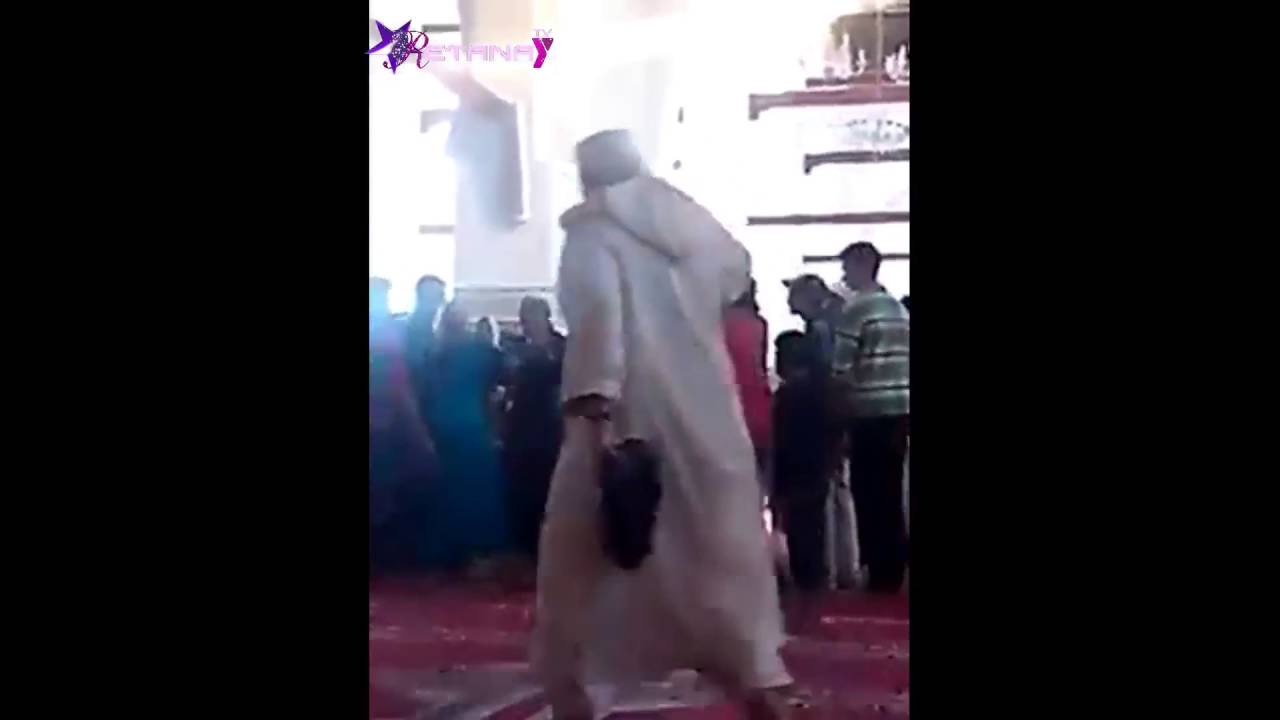 Video: Woman Attacks Her Husband in a Mosque