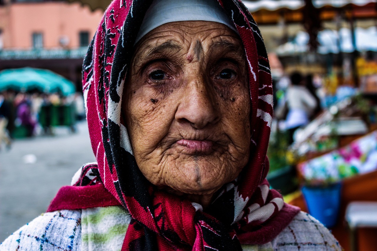 Moroccan Elderly Women Devote Four Times More Time to House Chores Than Men