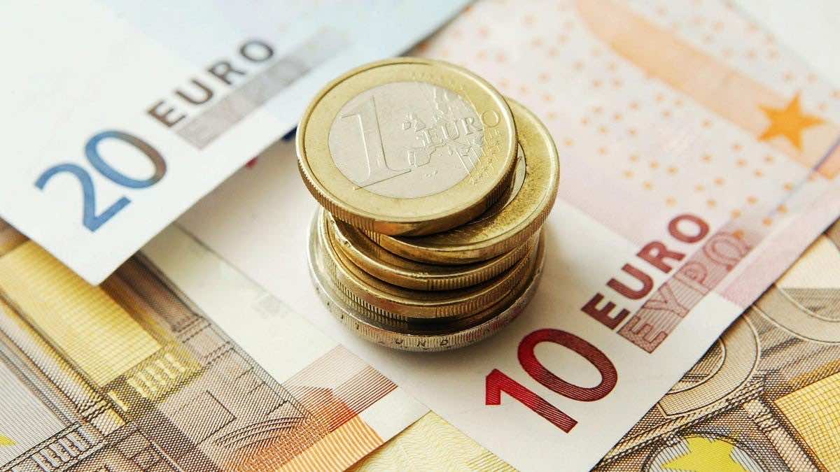 Morocco’s Central Bank Forecasts Diaspora Remittances to Reach $9 Billion in 2022