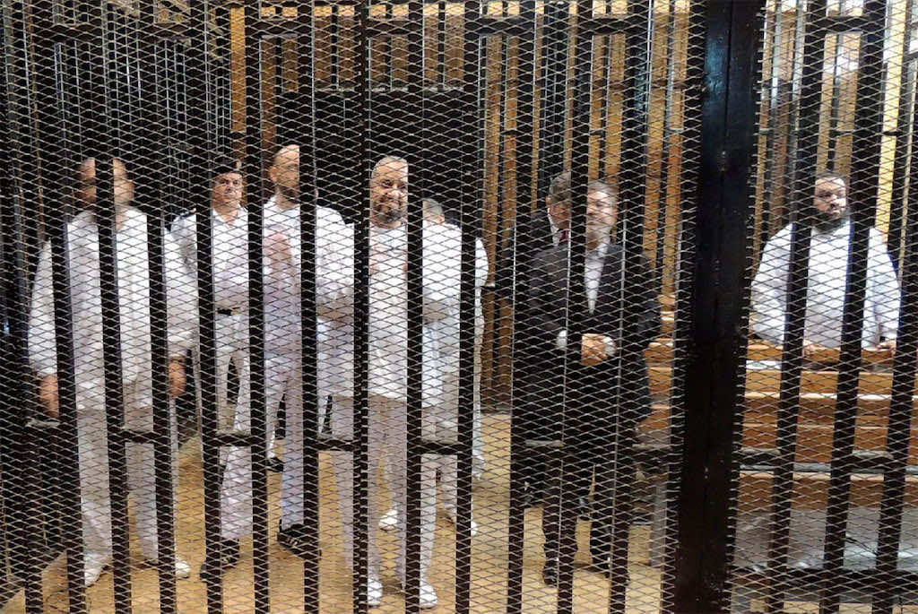 Morsi trial for Egypt jailbreak set for Jan 28