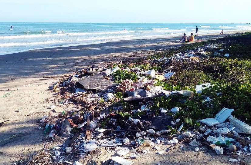 New Report Highlights Climate Change Impact of Plastics