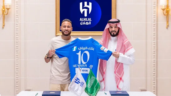 Neymar Transfer Deal to Al Hilal Includes Lamborghini Huracan, 3 Saunas