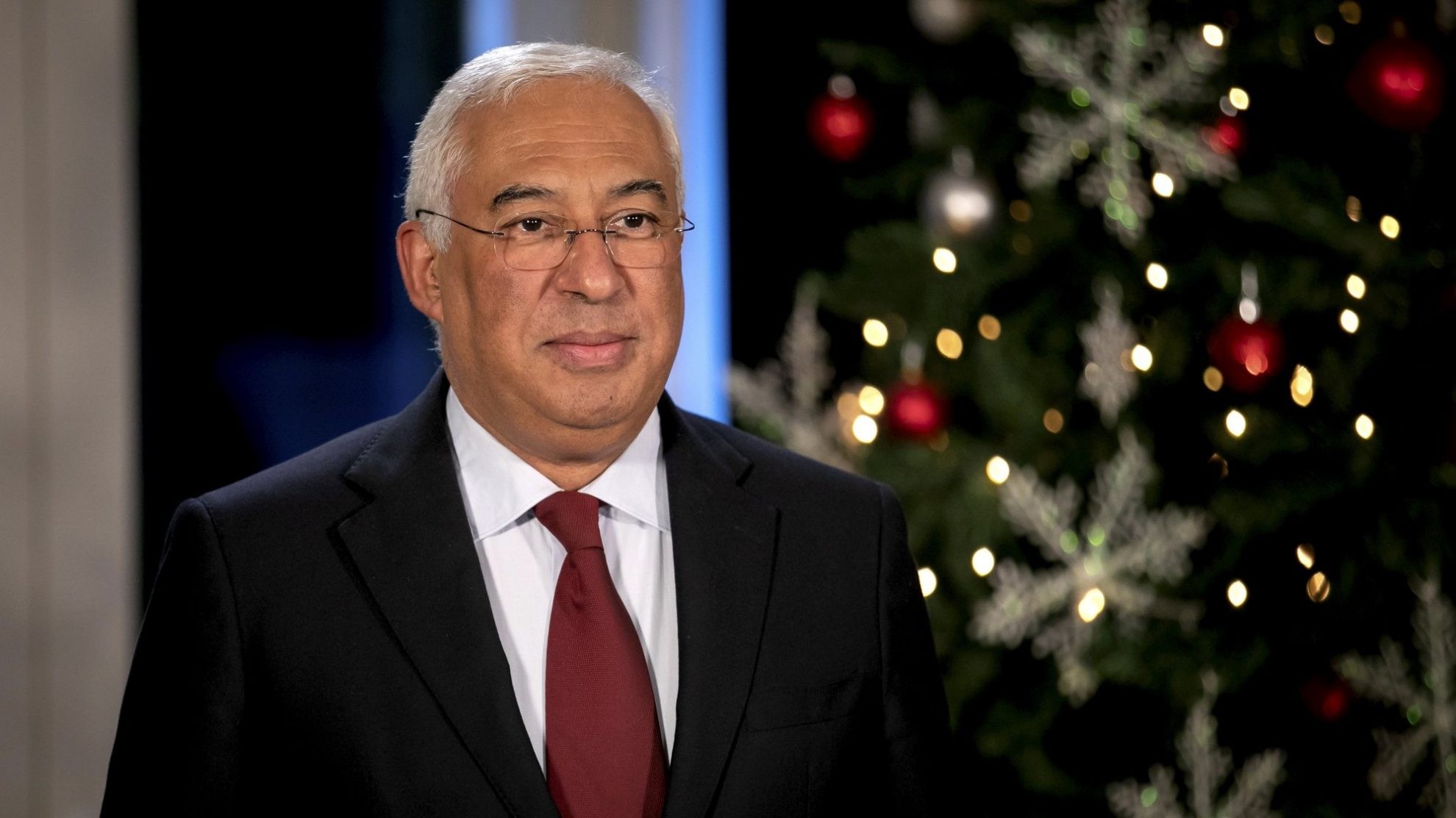 Portuguese Prime Minister Resigns Amidst Corruption Probe
