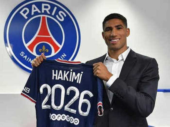 PSG’s Moroccan Right-Back Achraf Hakimi Tests Positive for COVID-19