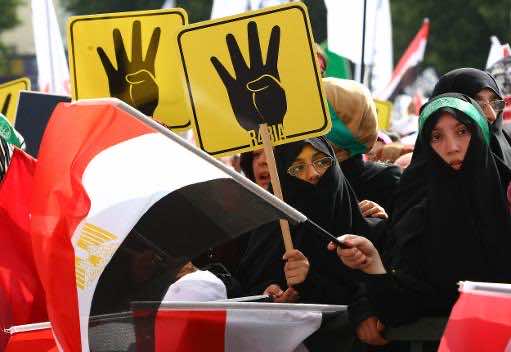 Egypt expels Turkish envoy over Morsi row