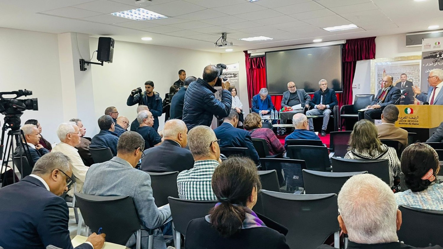 Rabat Seminar Documents Struggle of Moroccans Expelled from Algeria
