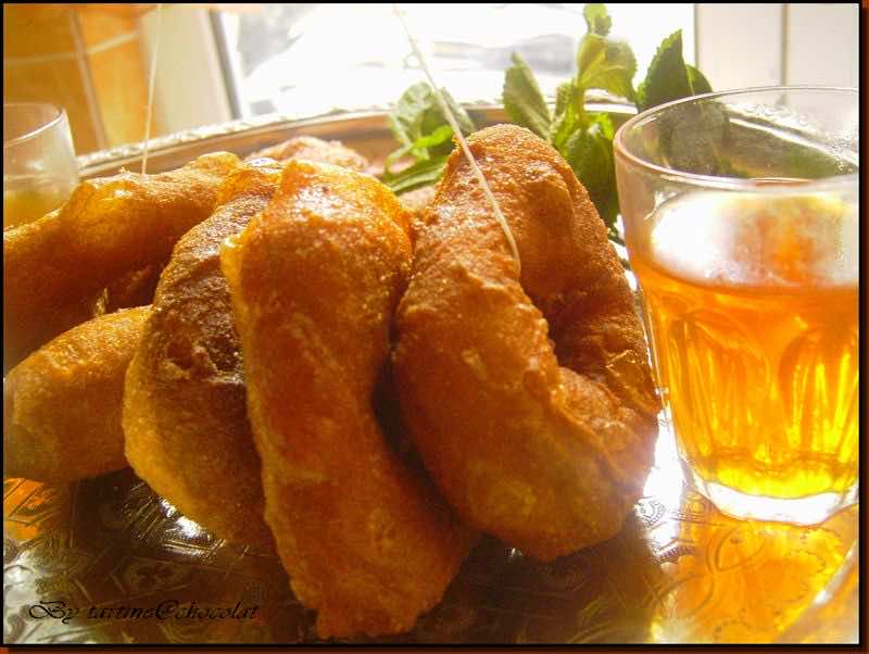 Moroccan Cuisine: a recipe for Sefenj (Doughnuts)