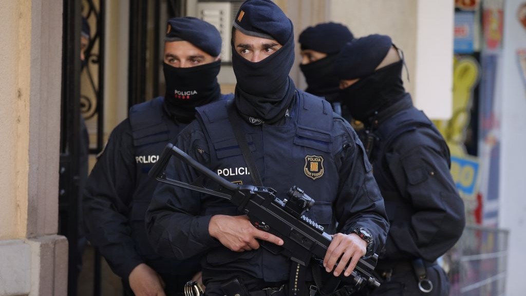 Spanish Police Arrest Two for Forgery, Smuggling of Historic Moroccan Coins