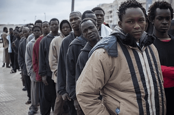 Spain’s Ruling Party Pushes to Continue Return of Irregular Migrants
