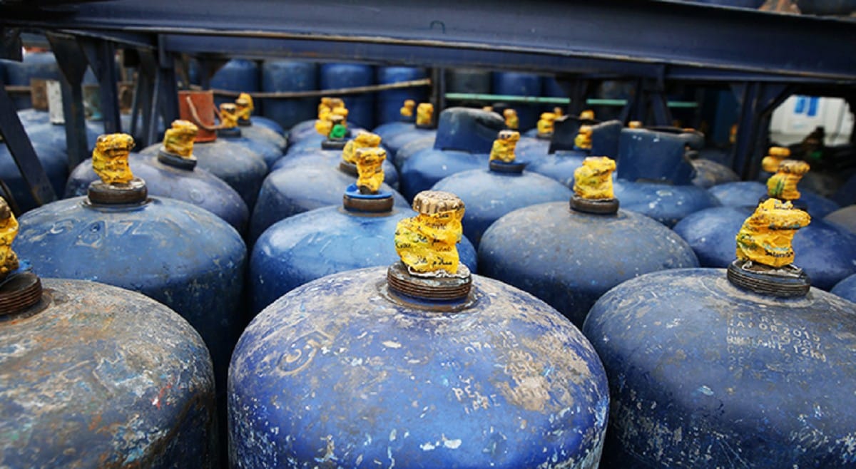 Survey: 62% of Moroccans Find Gas Cylinder Price Hike Unbearable