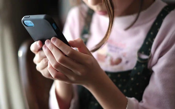 Texting Abbreviations Could Be Turning People Off, Study Finds