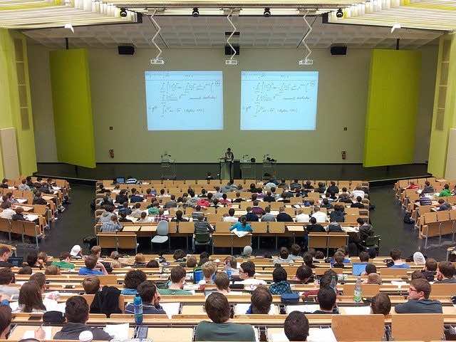 Top American Universities Require Vaccine Proof