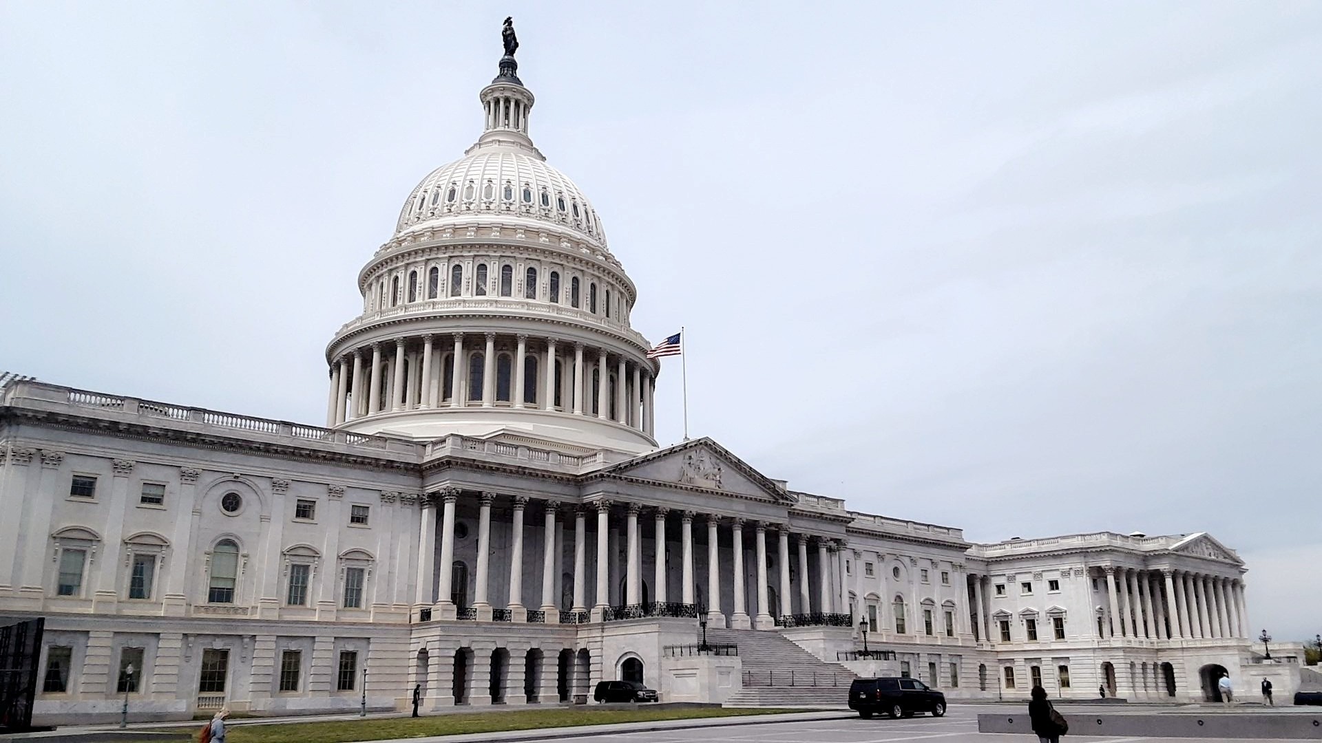US Government Funding Disagreements Threaten Government Shutdown