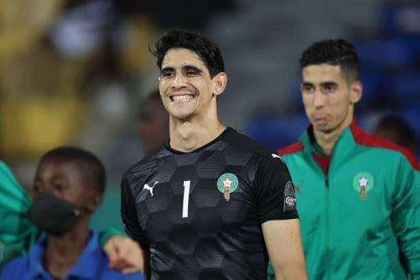 Yassine Bounou Shortlisted for France Football’s Yashin Trophy