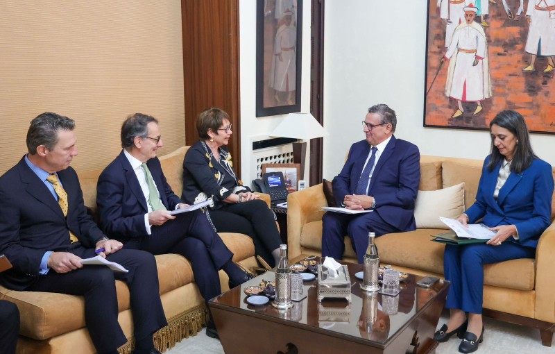 Moroccan Head of Government Aziz Akhannouch and EBRD President Renaud-Basso on the sidelines of the Africa Investment Forum (AIF)