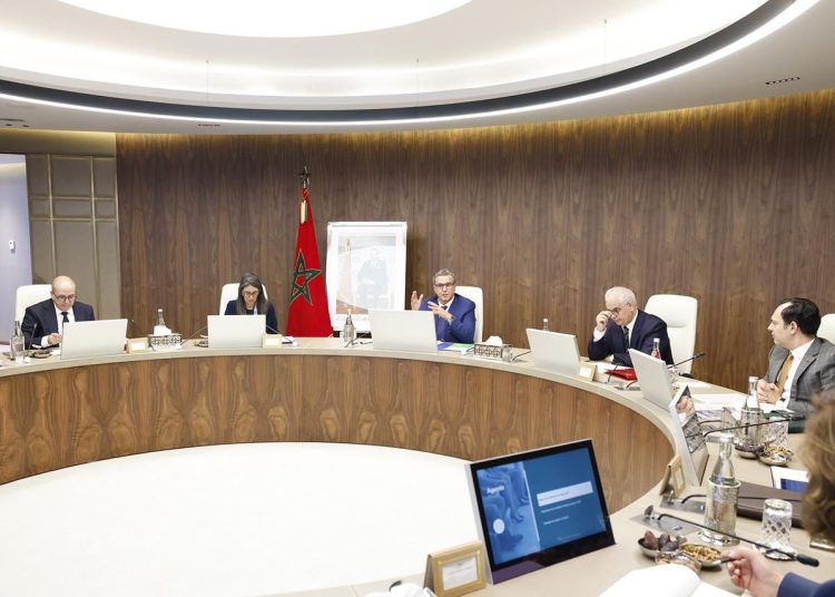 Akhannouch chairs urgent employment meeting amid deepening job crisis.