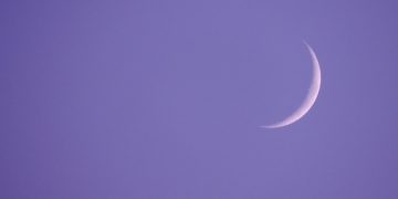 crescent moon