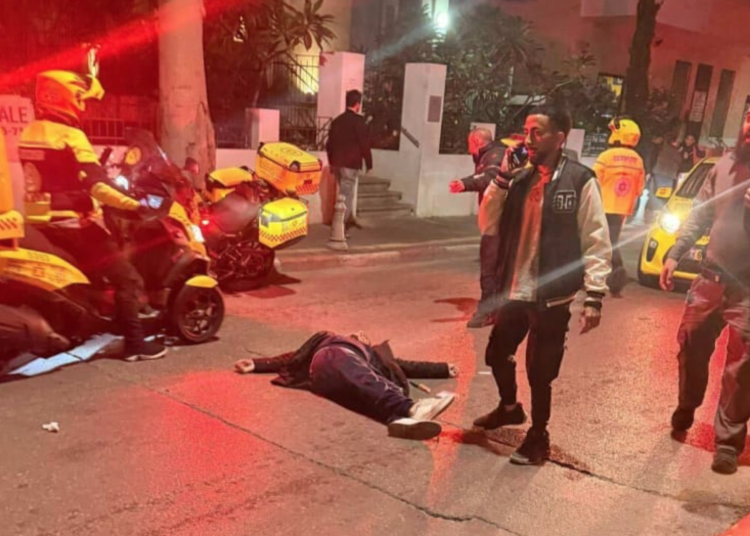 Abdel Aziz Kadi's attack ended when an off-duty IOF officer intervened. Civilians then shot Kadi