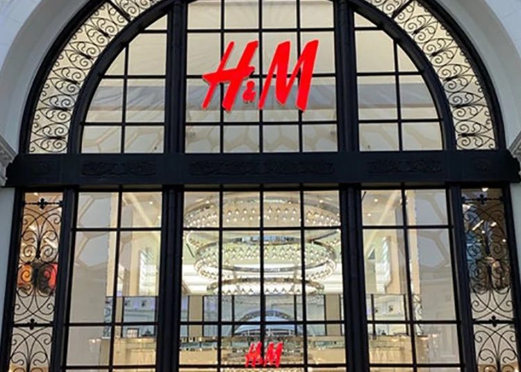 H&M shifts global production to Morocco amid Trump tariff threats.