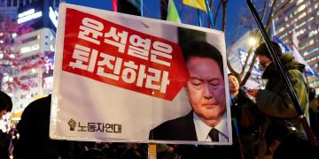 Rally in Korea after martial law introduction