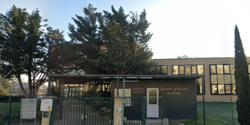 Al-Kindi is the last Muslim private school in France operating under a state contract