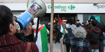Carrefour is among many firms and brands that have been called out for their silence or “pro-Israeli” stance amid the genocide unfolding in Gaza