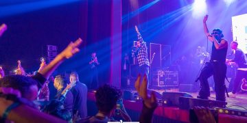 The Renaissance Stage finished off their night’s set with the ultimate treat for lovers of Moroccan rap – a special performance by the one and only Tchubi.
