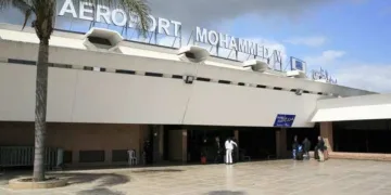 Rabat – The National Airports Authority (ONDA) announced that it has managed to put out a fire that broke out on Thursday evening in the cargo area of Royal Air Maroc at Mohammed V Airport in Casablanca.