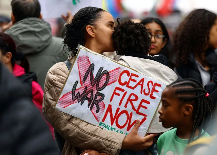 protestors demanding a ceasefire in Gaza
