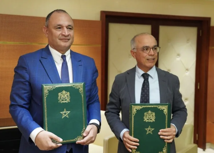Chakib Benmoussa, High Commissioner for Planning, and Ryad Mezzour, Minister of Industry and Trade, have officially signed a partnership agreement on Monday, April 28th, in Rabat aimed at fostering stronger collaboration between the High Commission for Planning (HCP) and the ministry.