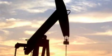 Oil Prices Climb Above $100 as Middle East War Overshadows Global Relief Efforts