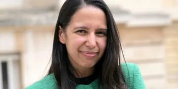 French Deputy Naima Moutchou, Vice President of the National Assembly, has filed a complaint after receiving a racist letter at the parliament on April 14.