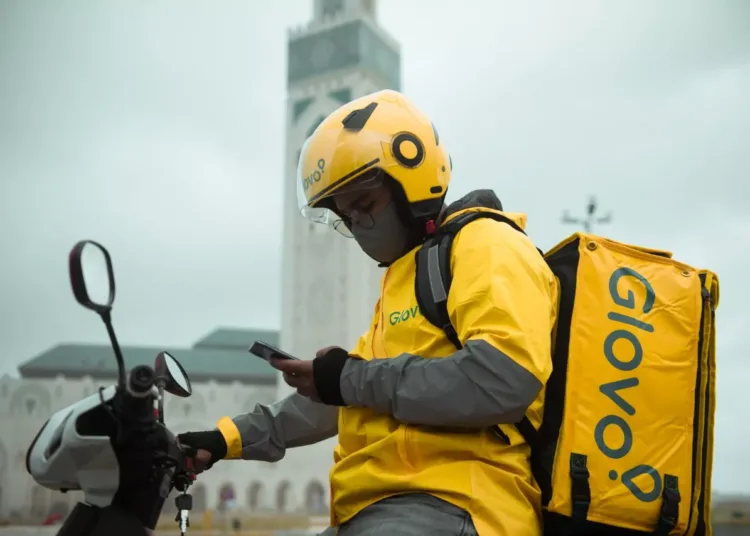 The Competition Council of Morocco has officially notified GlovoApp Morocco of several grievances regarding alleged anticompetitive practices in the digital food ordering and delivery platform market.