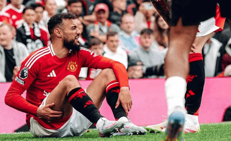 Noussair Mazraoui is facing a race against time to be fit for Morocco’s upcoming international friendlies